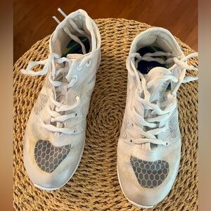 Varsity Ascend Air shoes